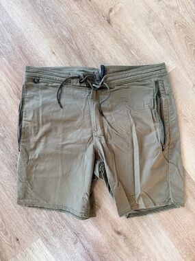 Roark Olive Green Men’s Flat Front Shorts